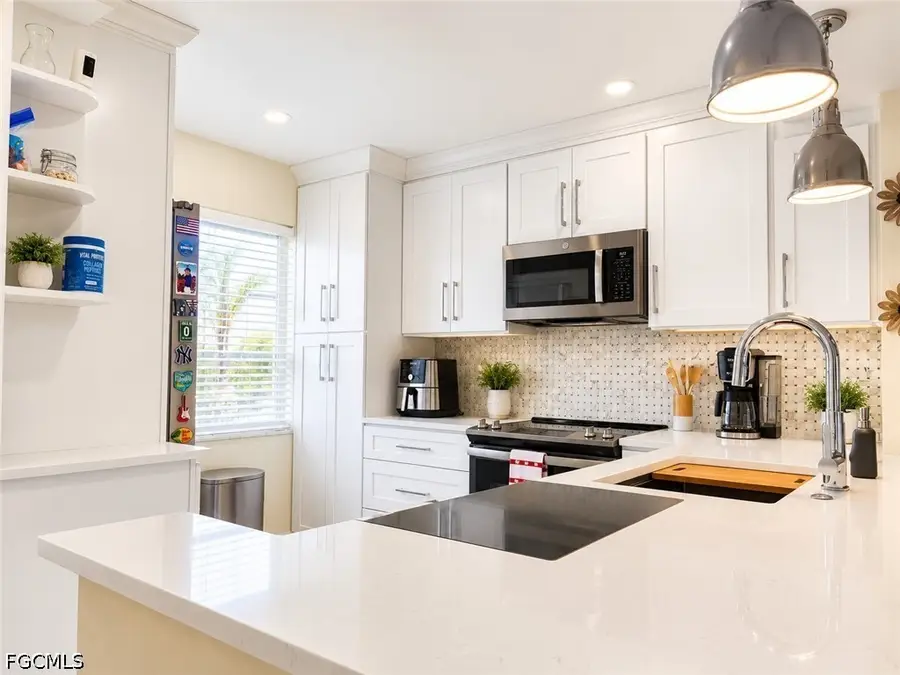 2828 Jackson Street #E3, Fort Myers, FL 33901 - #3