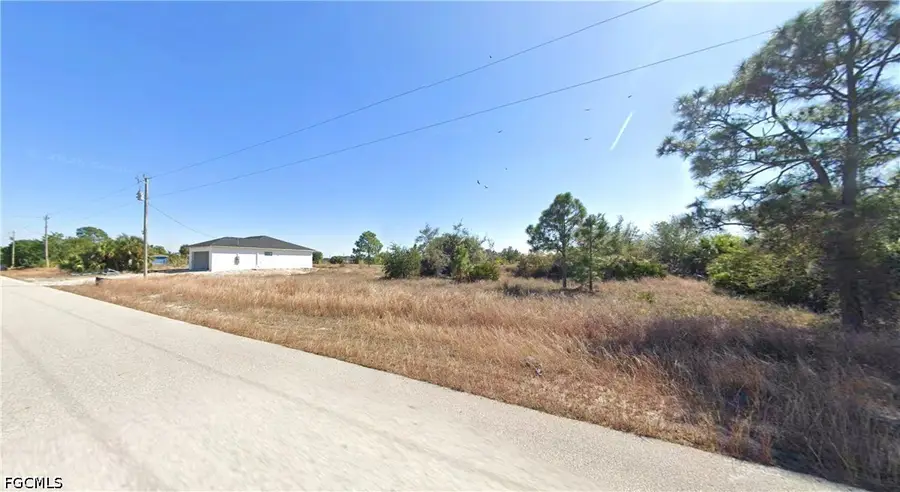 1124 Fontana Street E, Lehigh Acres, FL 33974 - #3
