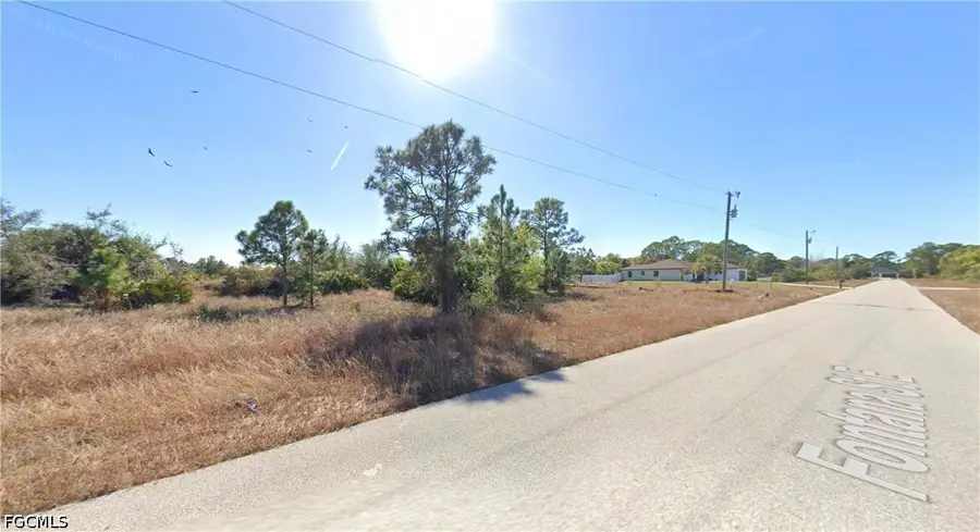 1122 Fontana Street E, Lehigh Acres, FL 33974 - #3