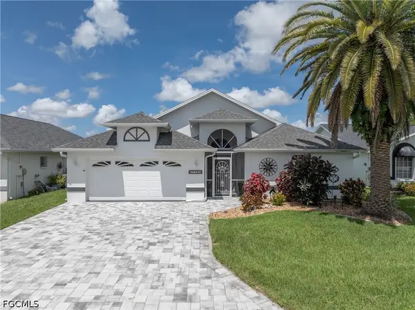 17761 Pineapple Palm Court, North Fort Myers, FL 33917