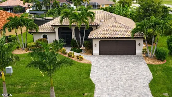 2028 SW 44th Terrace, Cape Coral, FL 33914