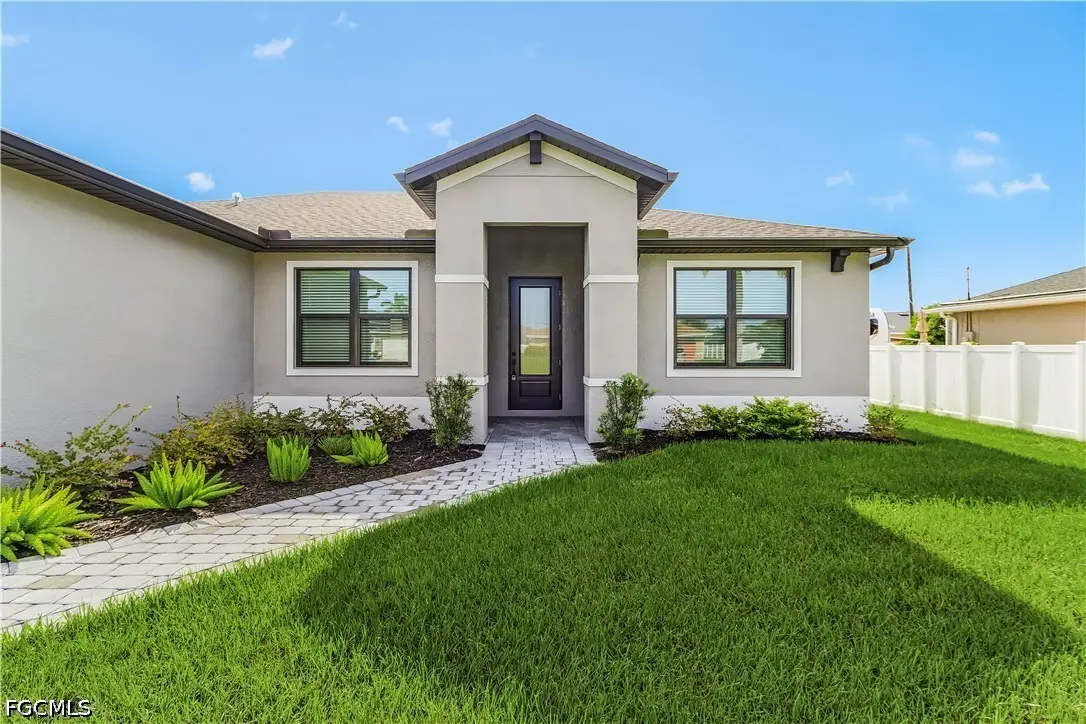 608 SE 27th Street, Cape Coral, FL 33904 - #1