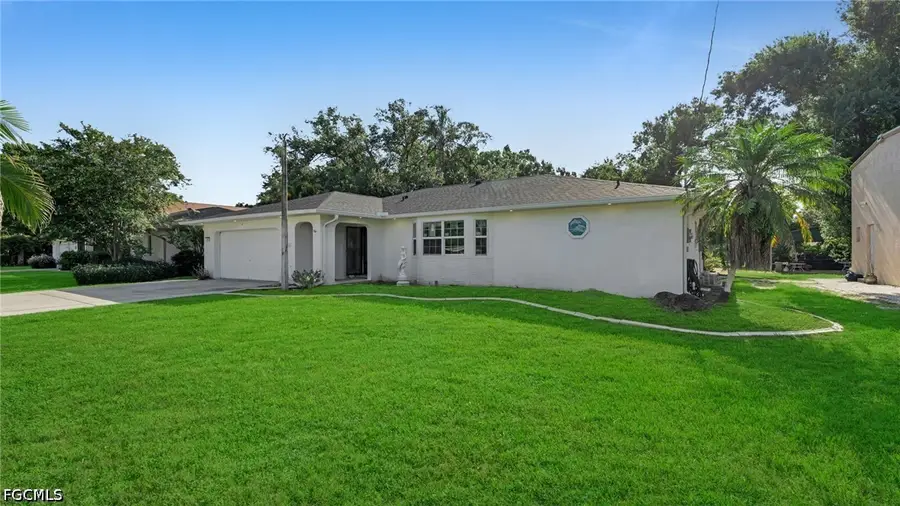 1672 Many Road, North Fort Myers, FL 33903 - #3