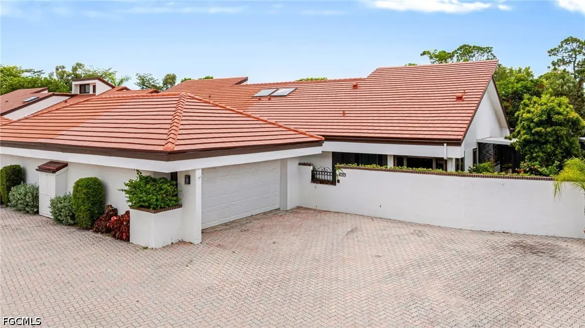 5424 Harbour Castle Drive, Fort Myers, FL 33907 - #1