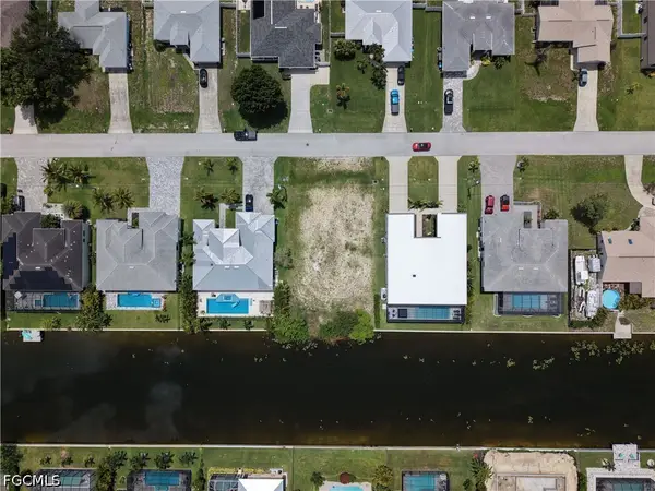 3315 SW 11th Court, Cape Coral, FL 33914