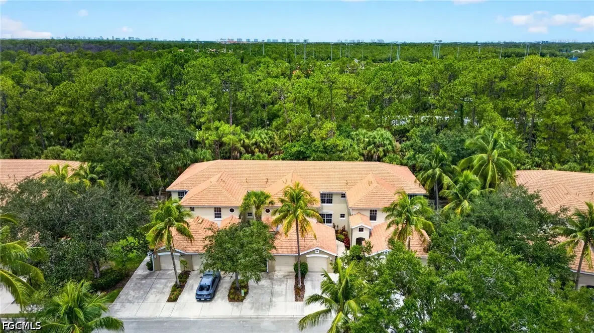 1672 Tarpon Bay Drive S #102, Naples, FL 34119 - #1
