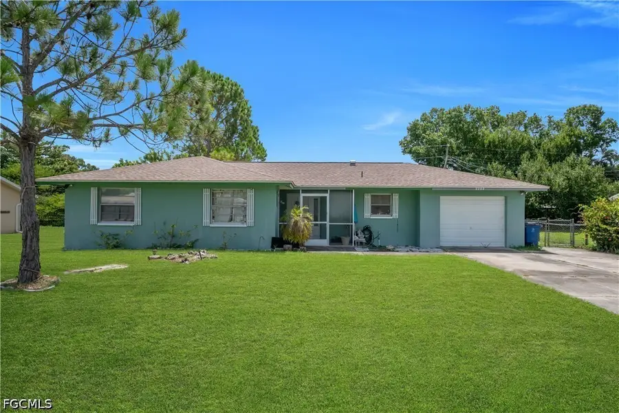 2202 Parkview Drive, Fort Myers, FL 33905 - #2