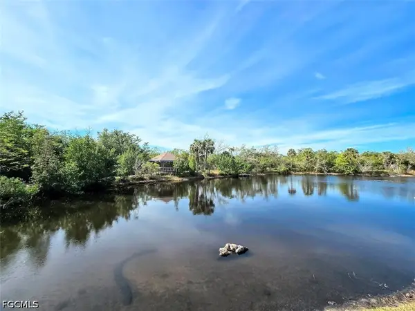 17504 Island Inlet Court, Fort Myers, FL 33908