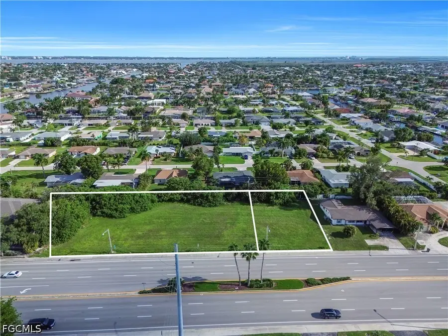 148 Cape Coral Parkway W, Cape Coral, FL 33914 - #3