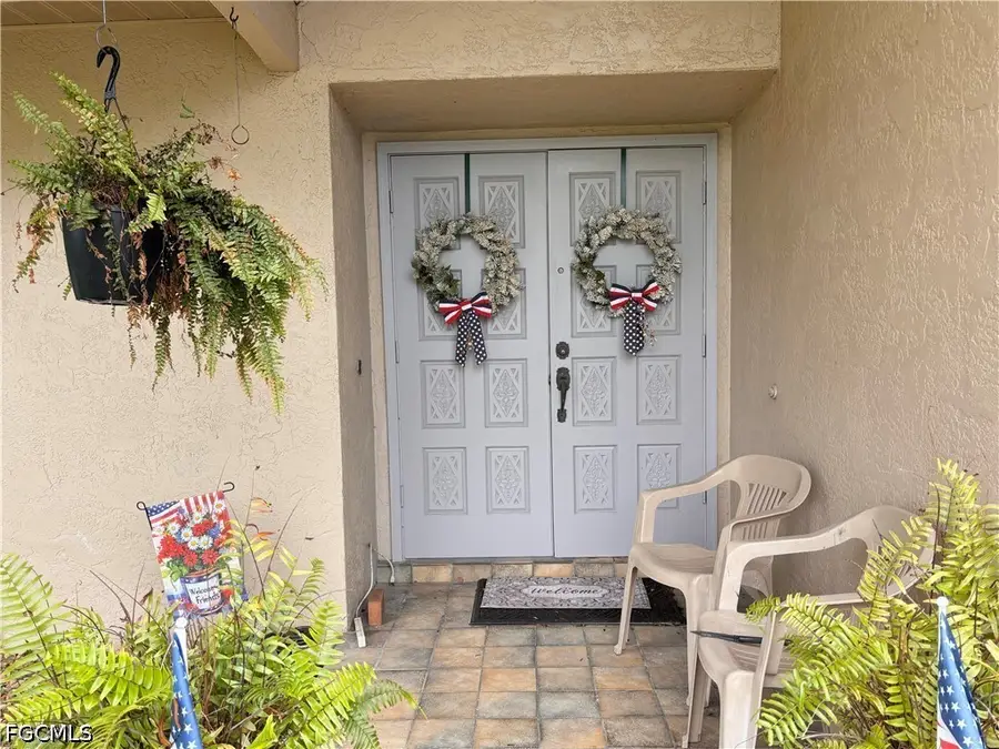 810 El Dorado Parkway W, Cape Coral, FL 33914 - #2
