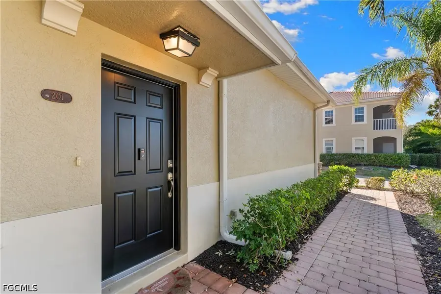 5790 Harbour Club Road #201, Fort Myers, FL 33919 - #3