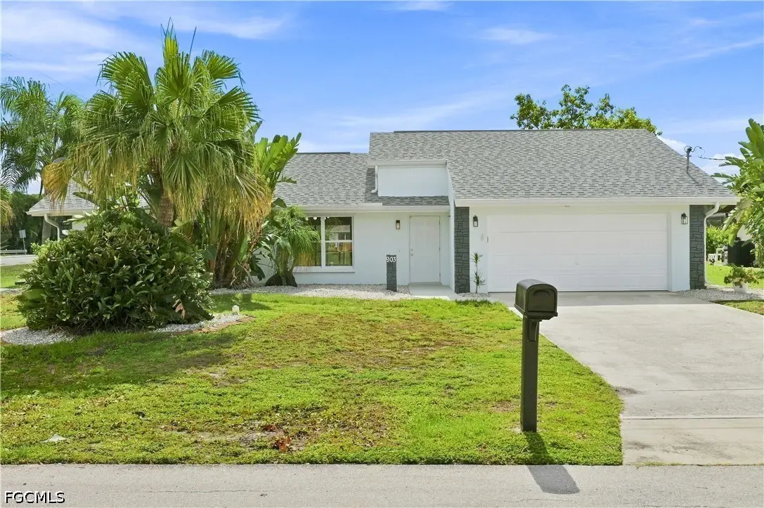 903 SE 20th Court, Cape Coral, FL 33990 - #1