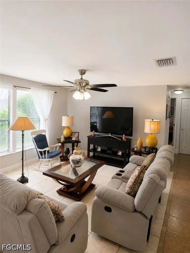 1409 NW 7th Place, Cape Coral, FL 33993 - #3