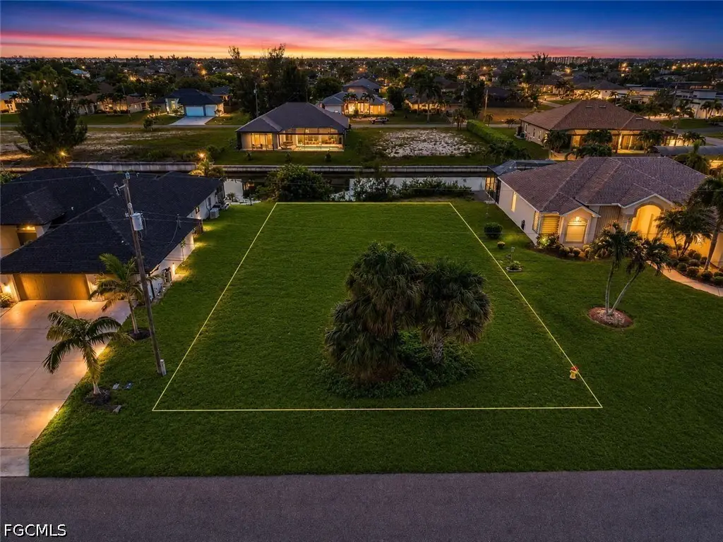 1729 SW 29th Terrace, Cape Coral, FL 33914 - #1