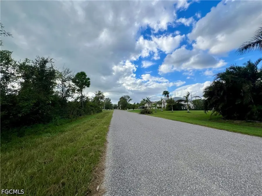 12189 Vaughan Avenue, Port Charlotte, FL 33981 - #3