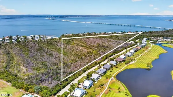 Bay Drive, Sanibel, FL 33957