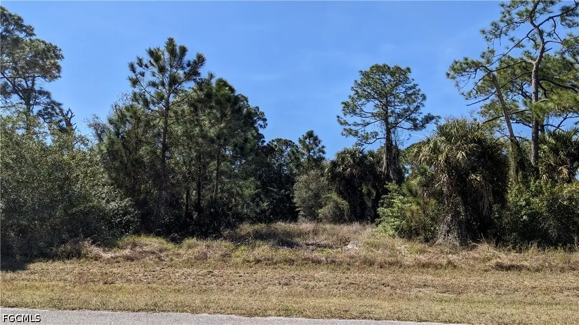 8026 Rolling Circle, Labelle, FL 33935 - #1