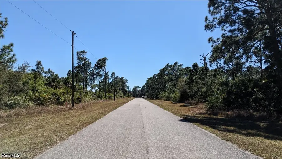 8026 Rolling Circle, Labelle, FL 33935 - #2