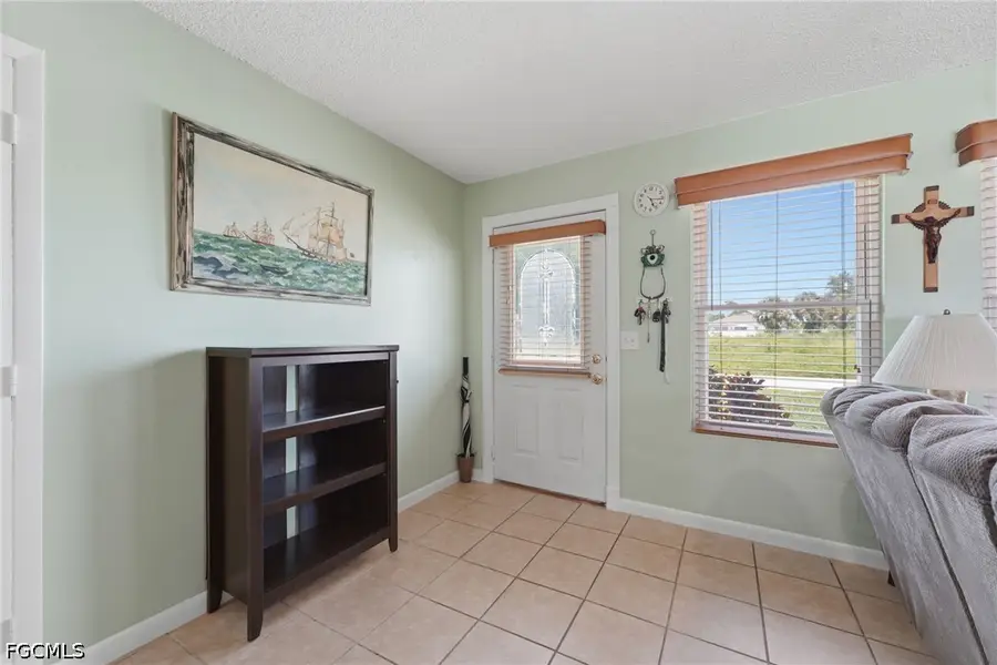 2303 NE 23rd Avenue, Cape Coral, FL 33909 - #2