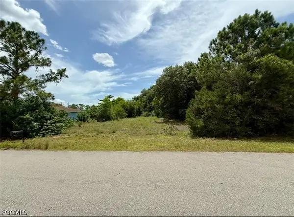1905 Coy Avenue N, Lehigh Acres, FL 33971