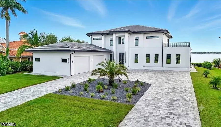 6390 River Club Court, North Fort Myers, FL 33917 - #2