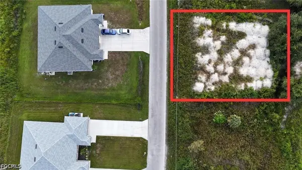 4427 24th Street Sw, Lehigh Acres, FL 33973