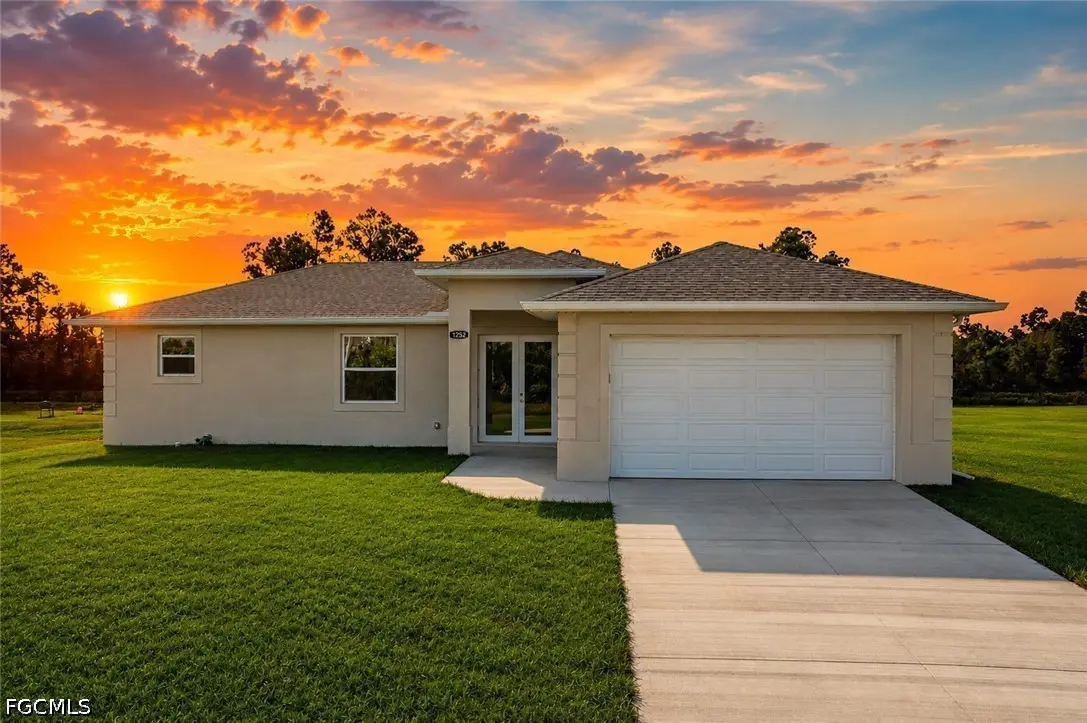 1252 Edna Street E, Lehigh Acres, FL 33974 - #1