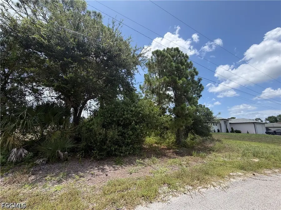 190 Wanatah Avenue, Lehigh Acres, FL 33974 - #2