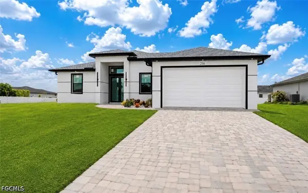 216 NW 10th Terrace, Cape Coral, FL 33993