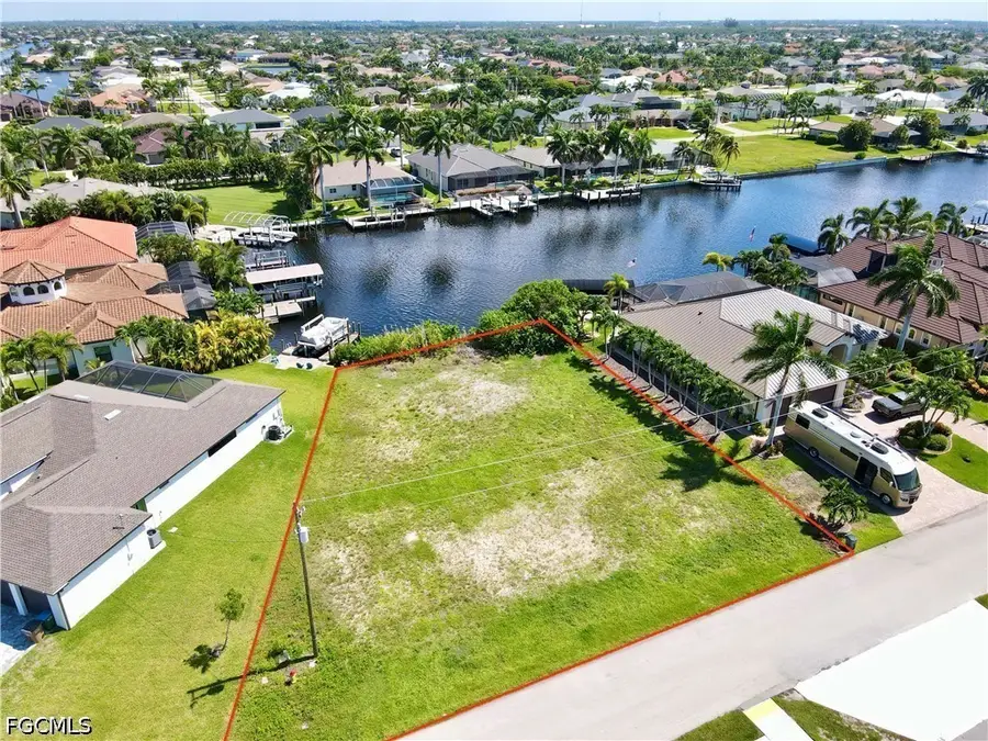 2719 SW 43rd Terrace, Cape Coral, FL 33914 - #2