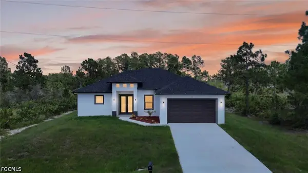 463 Zimmerman Avenue S, Lehigh Acres, FL 33974