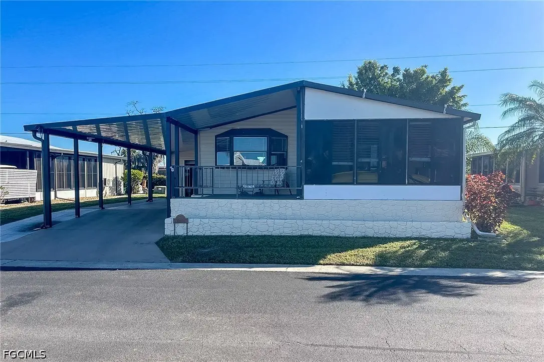22 Ashe Street, Alva, FL 33920 - #1