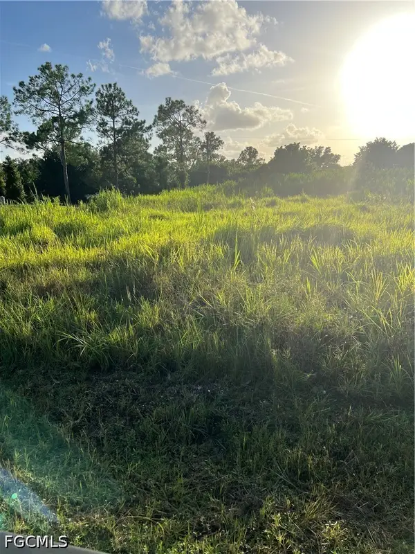 1221 Jefferson Avenue, Lehigh Acres, FL 33972