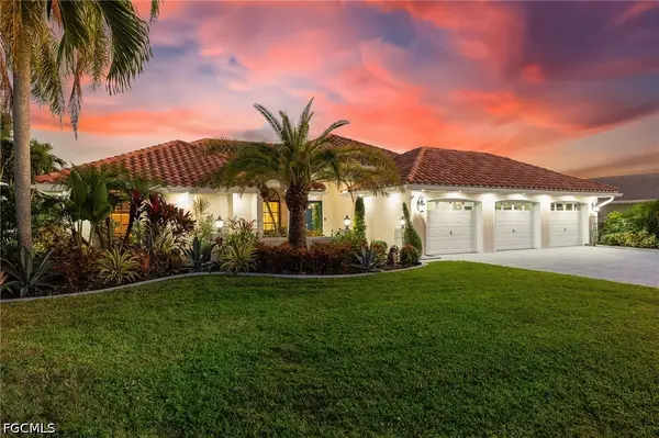 2318 SE 27th Street, Cape Coral, FL 33904