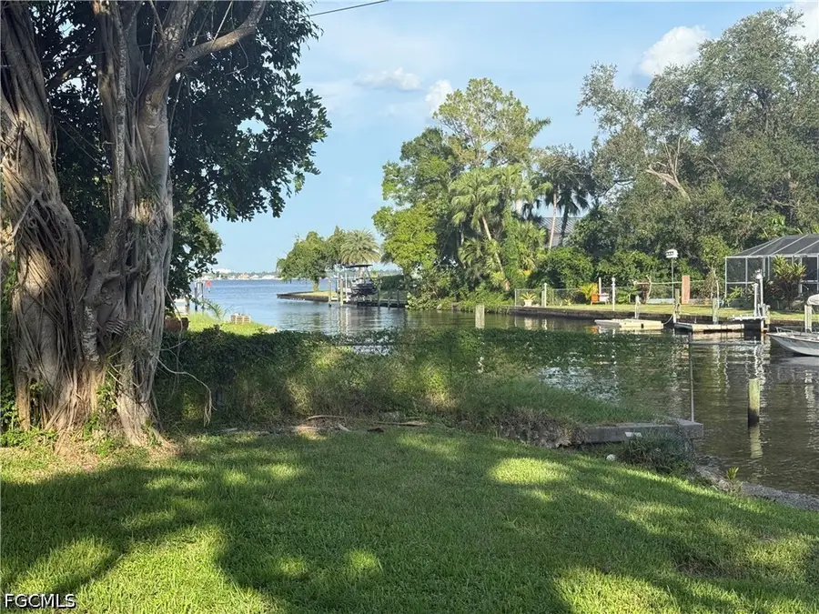 1845 Marina Circle, North Fort Myers, FL 33903 - #2