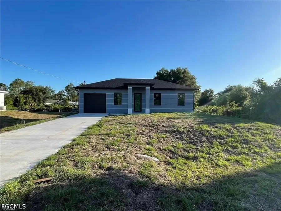 707 Ledge Street, Lehigh Acres, FL 33972 - #2