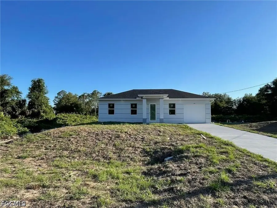705 Ledge Street, Lehigh Acres, FL 33972 - #2