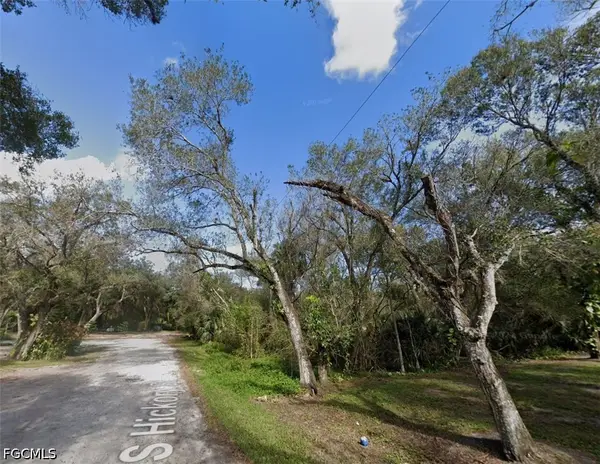 000 S Hickory Street, Labelle, FL 33935