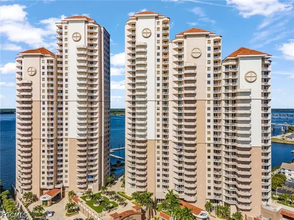 2090 W First Street #1009, Fort Myers, FL 33901