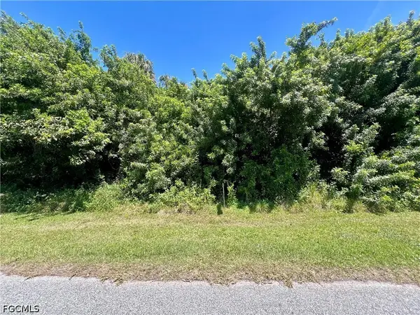 48 Ramblewood Street, Port Charlotte, FL 33953