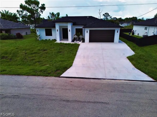 2806 21st Street W, Lehigh Acres, FL 33971