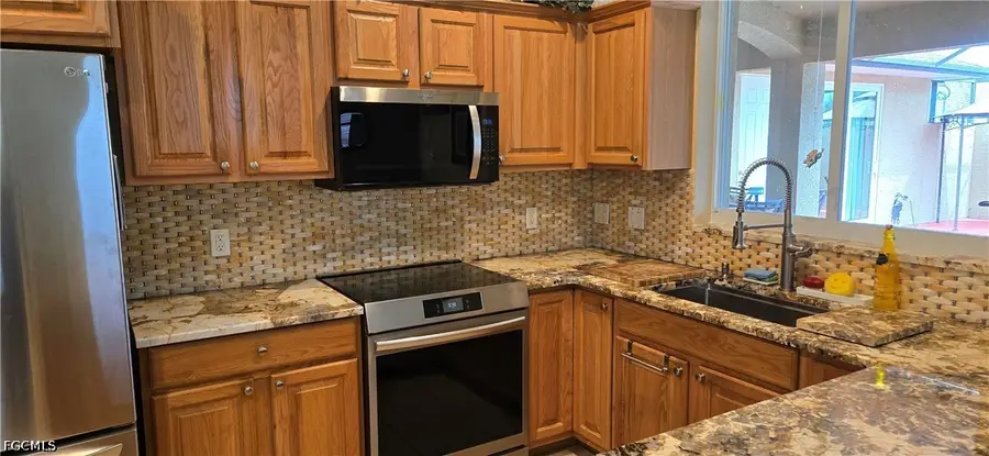 1108 SW 15th Place, Cape Coral, FL 33991 - #3