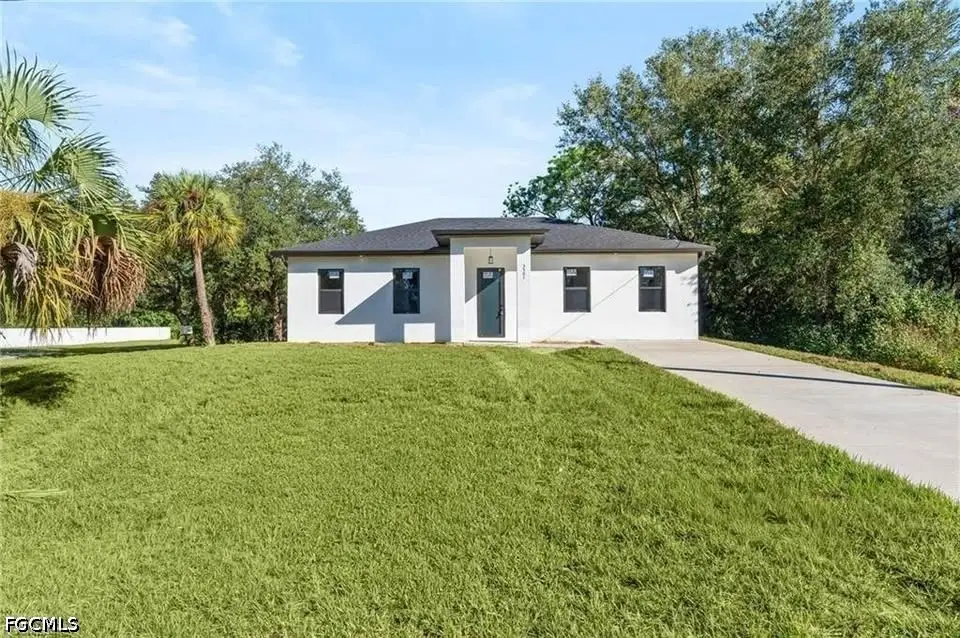 3501 E 10th Street, Lehigh Acres, FL 33972 - #1