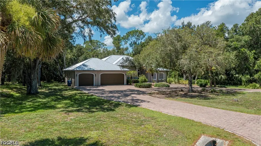 4033 Oak Haven Drive, Labelle, FL 33935 - #2