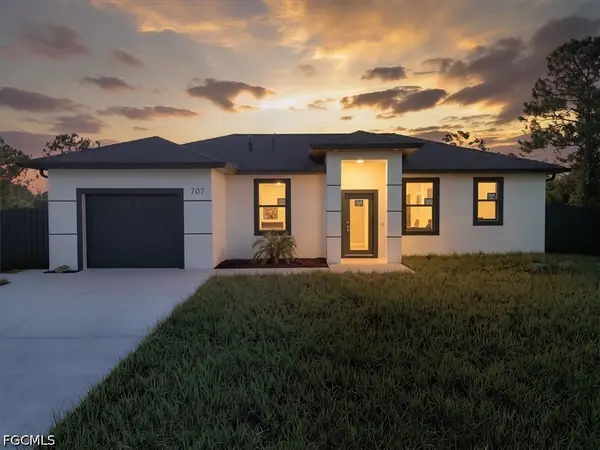 707 Bahama Avenue S, Lehigh Acres, FL 33974