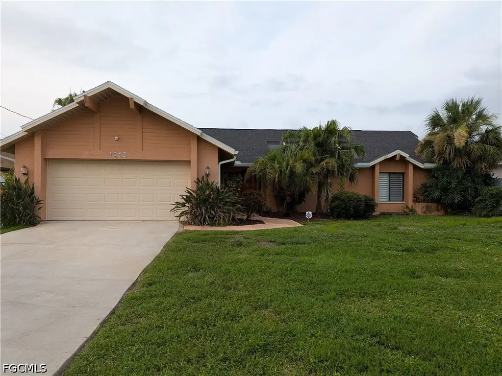 1712 Viscaya Parkway, Cape Coral, FL 33990 - #1