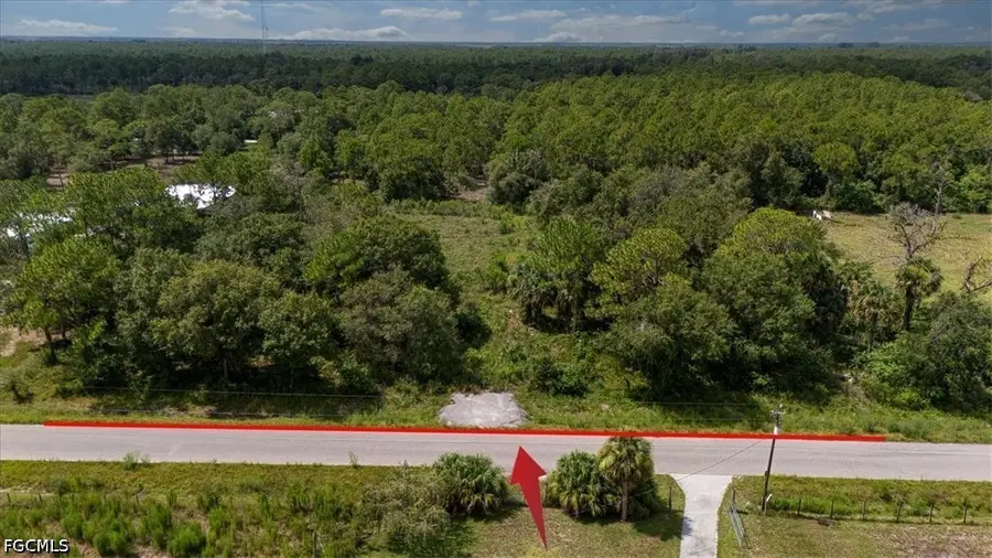 1050 Lakeview Avenue, Clewiston, FL 33440 - #2