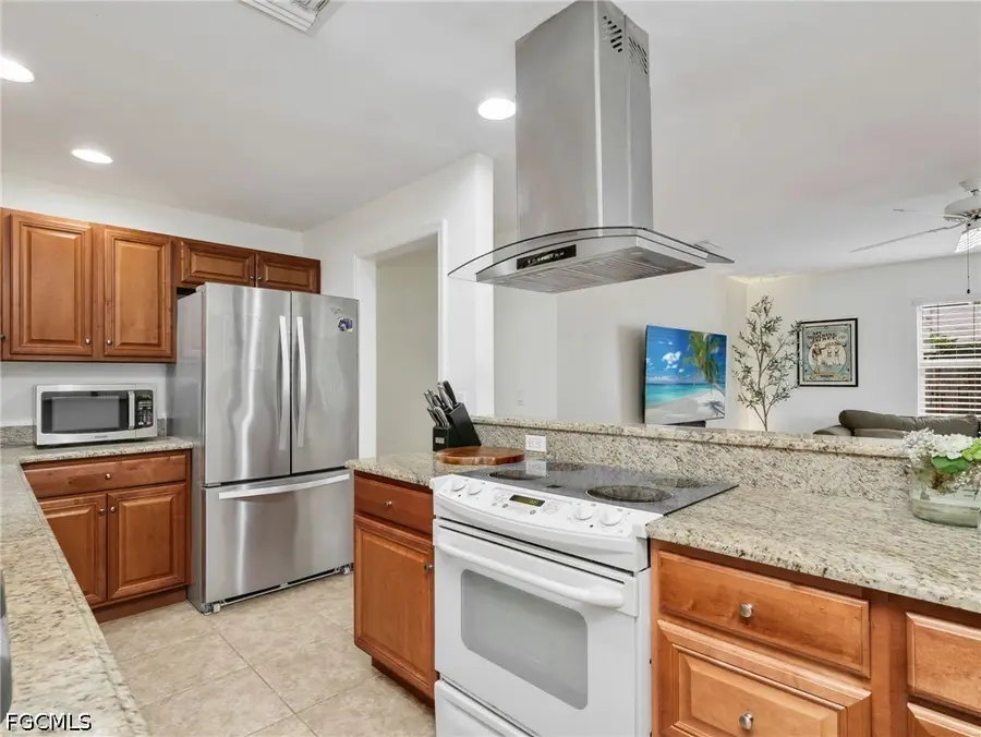 1404 Santa Barbara Avenue, Fort Myers, FL 33901 - #3
