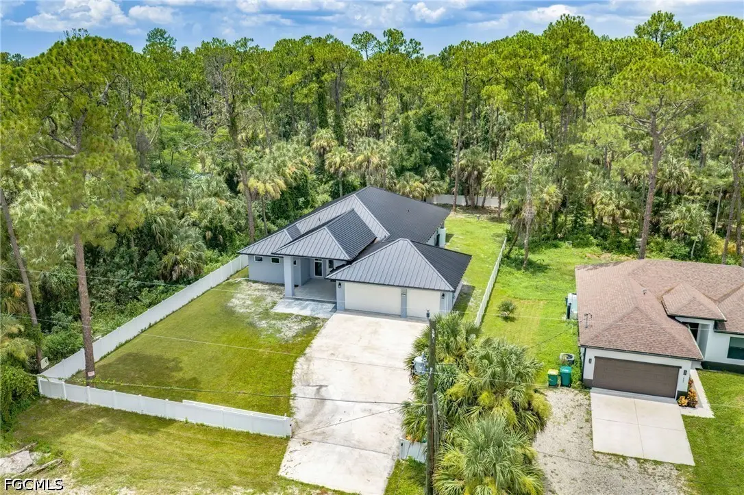 1853 Della Drive, Naples, FL 34117 - #1