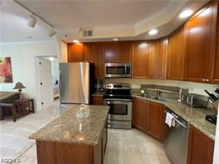 2825 Palm Beach Boulevard #216, Fort Myers, FL 33916 - #3